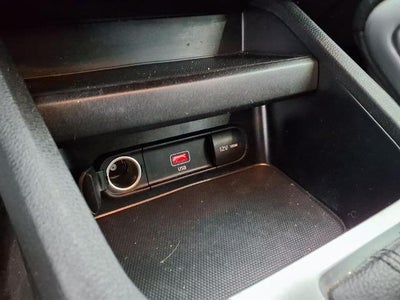 2023 Kia Forte LXS IVT
