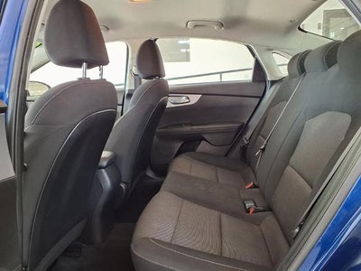 2023 Kia Forte LXS IVT