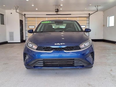 2023 Kia Forte LXS IVT