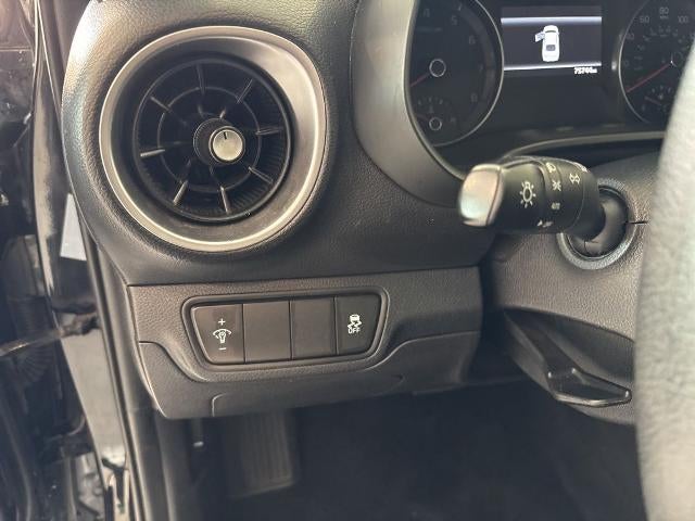 2023 Kia Forte LXS IVT