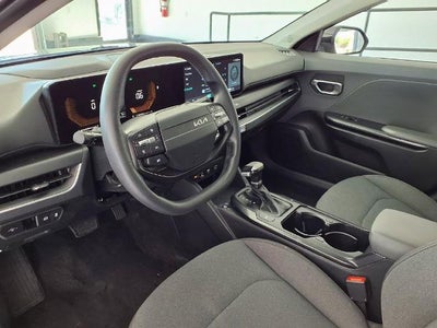 2025 Kia K4 LXS FWD