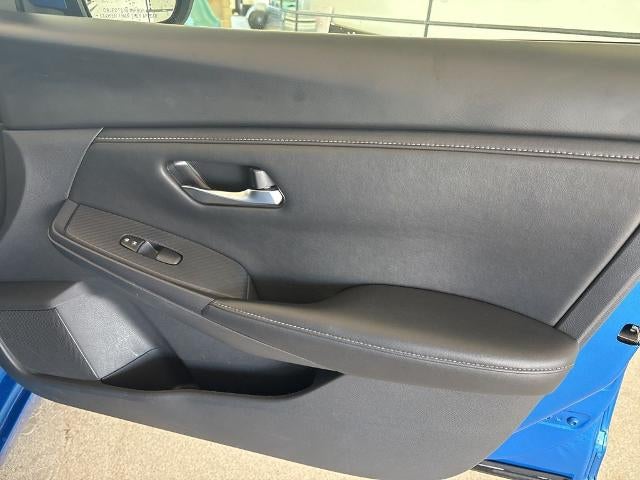 2024 Nissan Sentra SV CVT