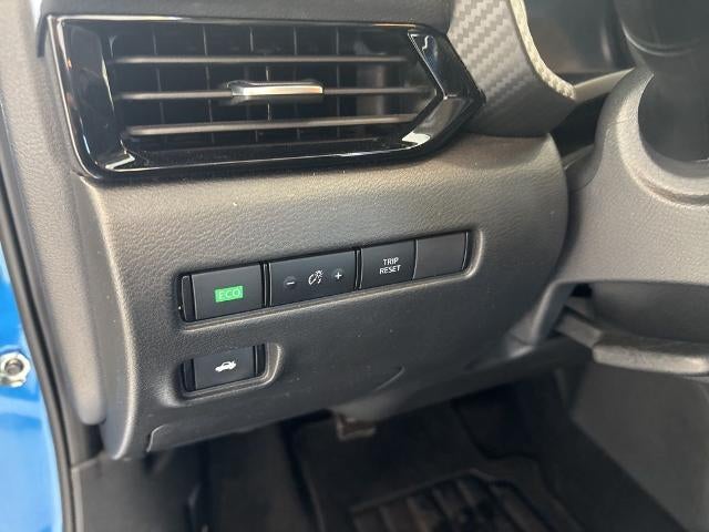 2024 Nissan Sentra SV CVT