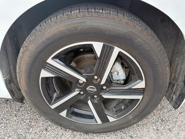 2025 Nissan Sentra SV CVT