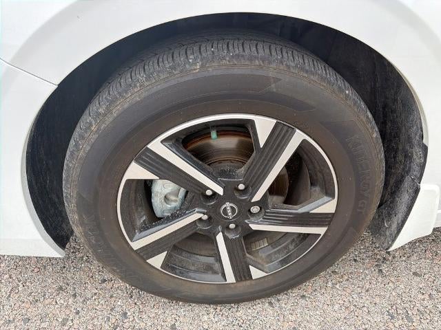 2025 Nissan Sentra SV CVT