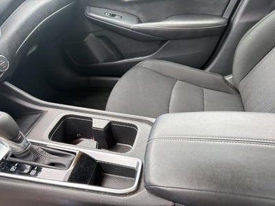 2025 Nissan Sentra SV CVT