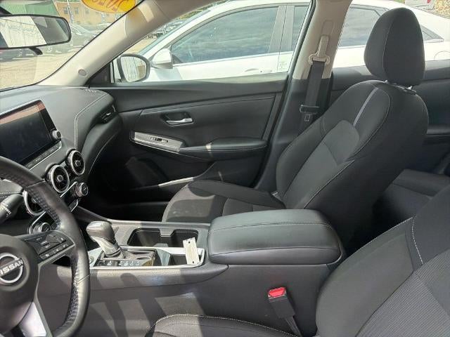 2025 Nissan Sentra SV CVT