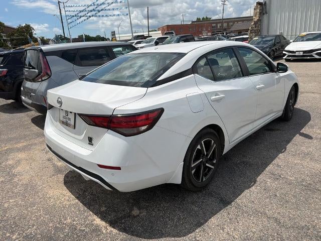 2025 Nissan Sentra SV CVT