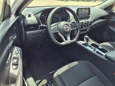 2025 Nissan Sentra SV CVT
