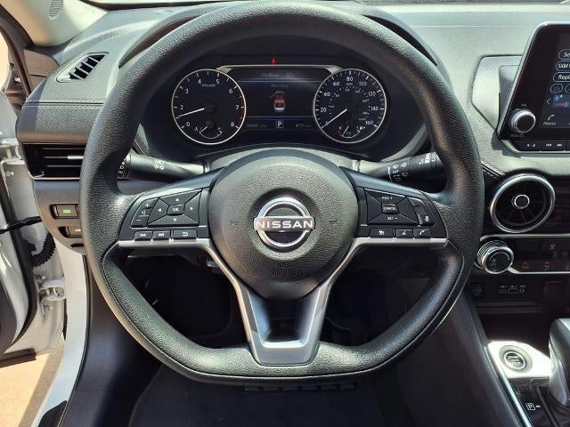 2025 Nissan Sentra SV CVT
