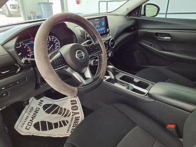 2023 Nissan Sentra SV CVT