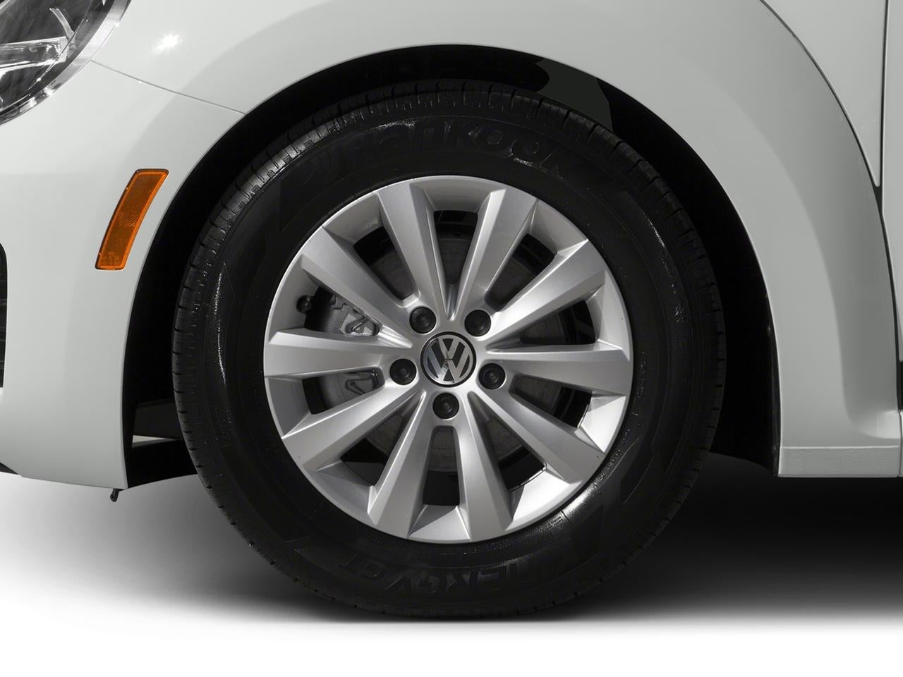 2018 Volkswagen Beetle S Auto