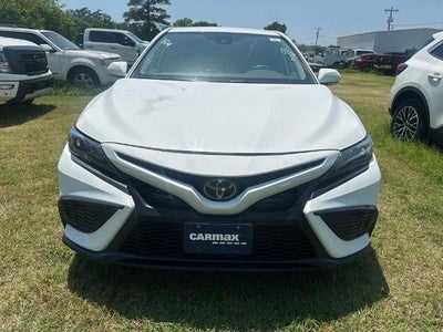 2024 Toyota Camry SE Auto (SE)