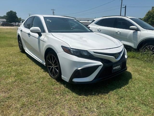 2024 Toyota Camry SE Auto (SE)