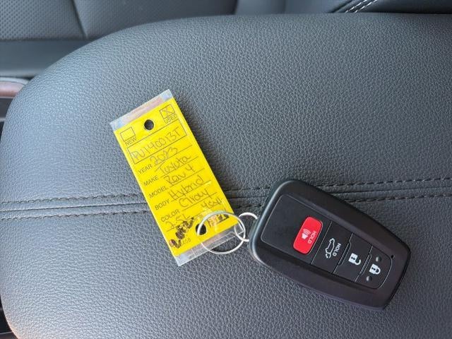 2023 Toyota RAV4 Hybrid Limited AWD (Natl)