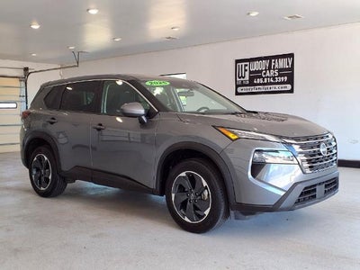 2025 Nissan Rogue FWD SV
