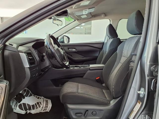 2025 Nissan Rogue FWD SV
