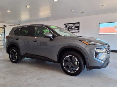 2025 Nissan Rogue FWD SV