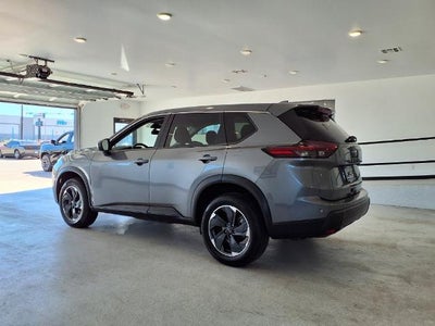 2025 Nissan Rogue FWD SV