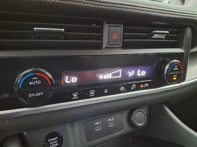 2025 Nissan Rogue FWD SV
