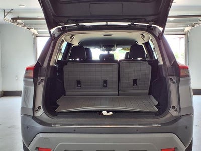 2022 Nissan Rogue FWD SV
