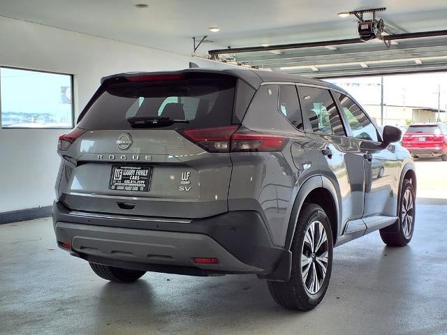 2022 Nissan Rogue FWD SV
