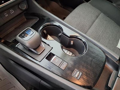 2022 Nissan Rogue FWD SV