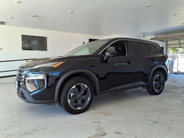 2025 Nissan Rogue AWD SV