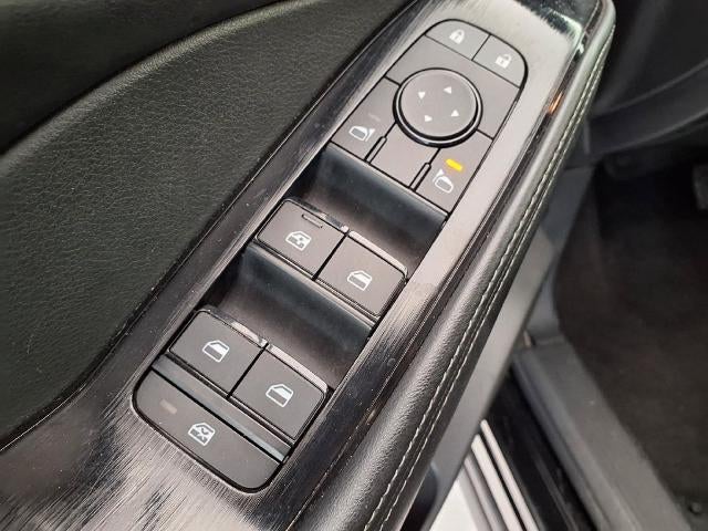 2025 Nissan Rogue AWD SV