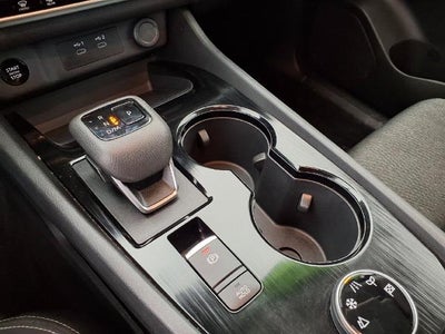 2025 Nissan Rogue AWD SV