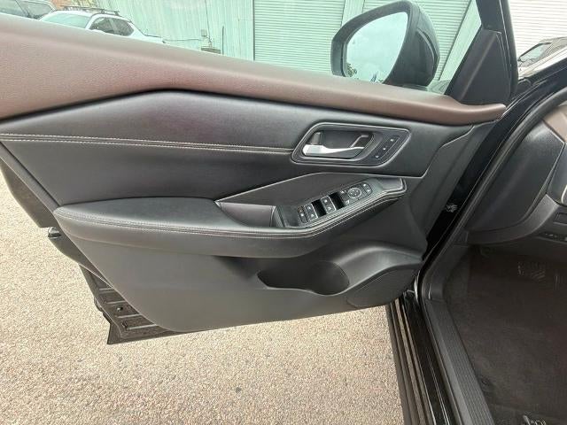 2023 Nissan Rogue FWD SL