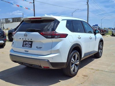 2024 Nissan Rogue AWD SL