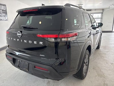 2025 Nissan Pathfinder SV 4WD