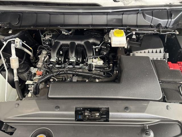 2025 Nissan Pathfinder SV 4WD