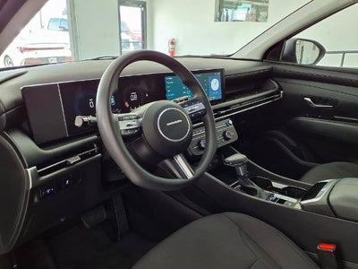 2025 Hyundai TUCSON SE FWD