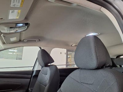 2025 Hyundai TUCSON SE FWD
