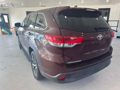 2019 Toyota Highlander LE Plus V6 FWD (SE)