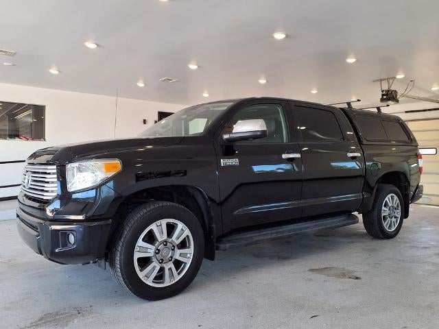 2017 Toyota Tundra 4WD 4WD Platinum CrewMax 5.5' Bed 5.7L (Natl)
