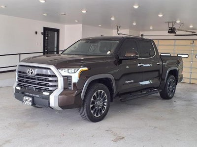 2022 Toyota Tundra 2WD 2WD Limited CrewMax 5.5' Bed (GS)