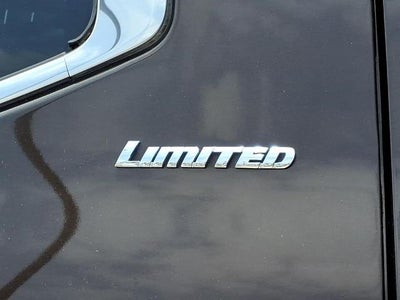2022 Toyota Tundra 2WD 2WD Limited CrewMax 5.5' Bed (GS)