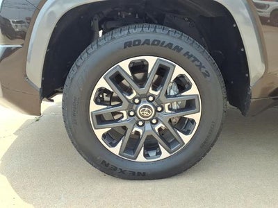 2022 Toyota Tundra 2WD 2WD Limited CrewMax 5.5' Bed (GS)