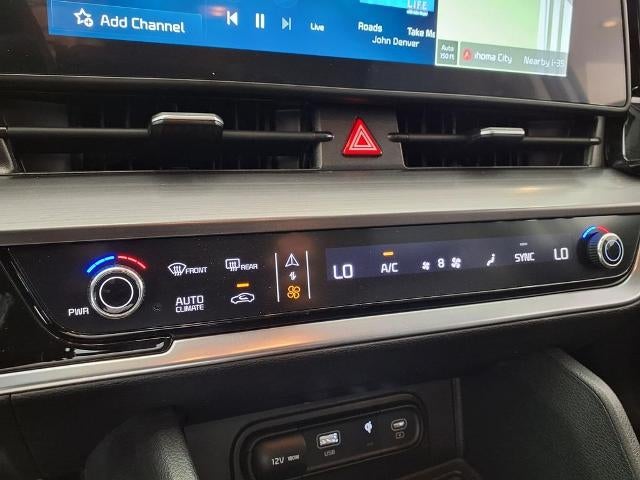 2024 Kia Sportage EX FWD
