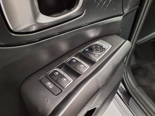2025 Kia Sorento S FWD