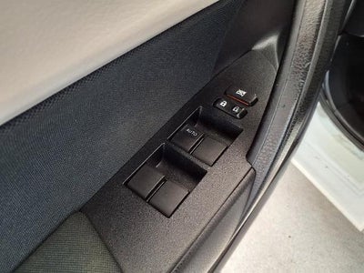 2016 Toyota Corolla 4dr Sdn Auto L (Natl)