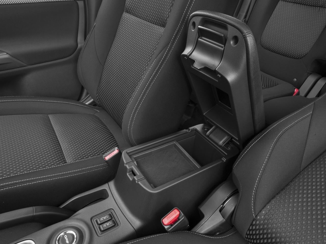 2016 Mitsubishi Outlander 2WD 4dr SE