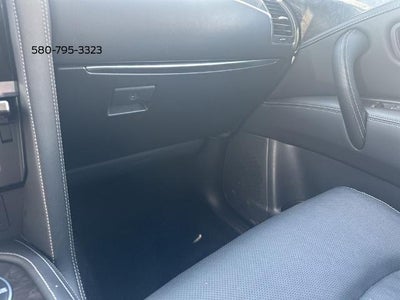 2024 INFINITI QX80 LUXE AWD