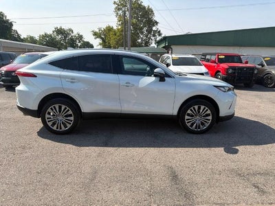 2024 Toyota Venza LE AWD (GS)