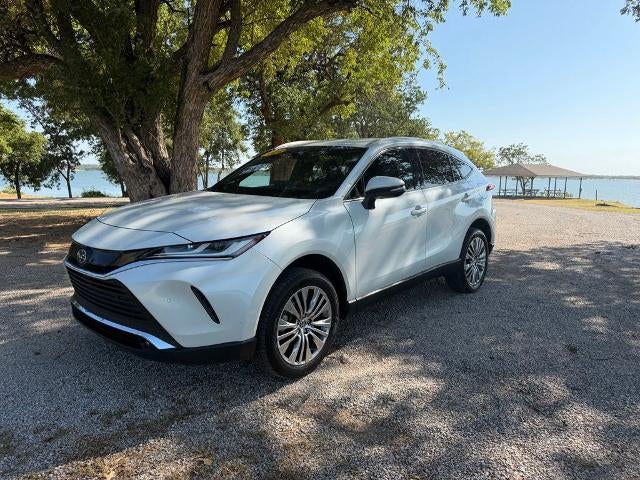 2024 Toyota Venza LE AWD (GS)