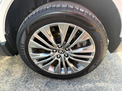 2024 Toyota Venza LE AWD (GS)