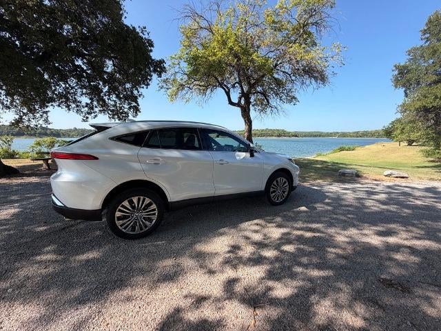 2024 Toyota Venza LE AWD (GS)
